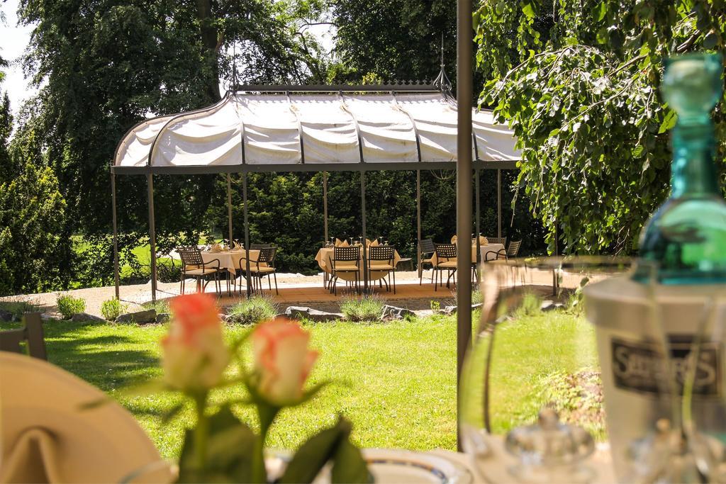 Hofgut Dippelshof Hotel- Und Restaurant Kg Muehltal  ภายนอก รูปภาพ